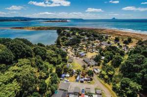 Ohiwa-Beach-Holiday-Park-About